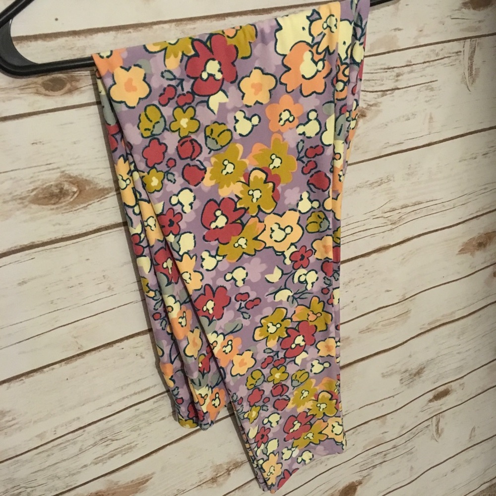 LuLaRoe Disney TC Leggings nwot